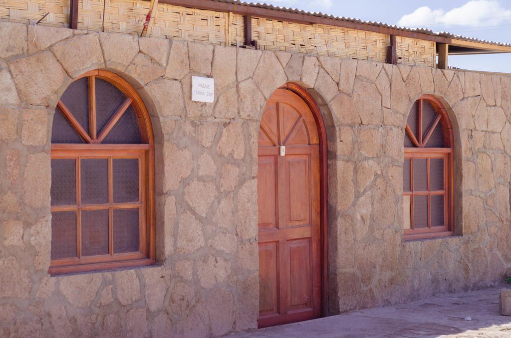 Hostal Alabalti Сан-Педро-де-Атакама Экстерьер фото
