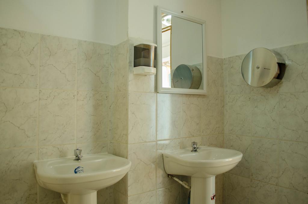 Hostal Alabalti Сан-Педро-де-Атакама Экстерьер фото