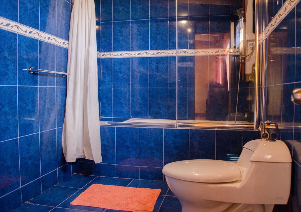 Hostal Alabalti Сан-Педро-де-Атакама Экстерьер фото